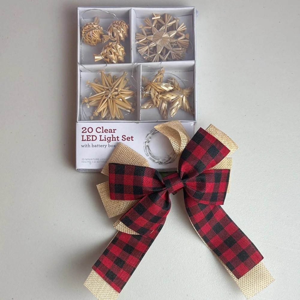 Rustic Mini Tree Decor Wicker Straw Ornaments LED Light Set with Festive Bow